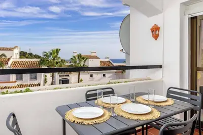 Image de Riviera apt with pool by Costarentals - Ref 82