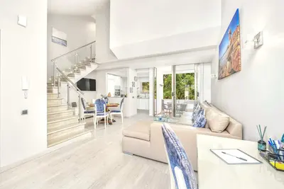 Image de Renovated Vilamoura Penthouse Near Marina & Beach