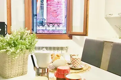 Image de Two Bedroom Apartment