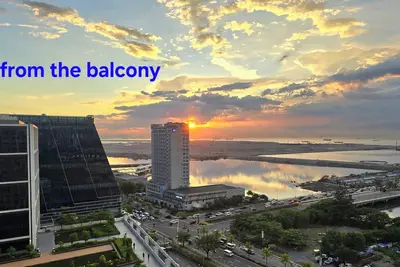 Image de Condotel with balcony in Pasay Manila near Moa. Naia Airport, Picc