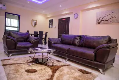 Image de Exclusive Two Bedroom Furnished Apartment - just 25 mins drive from the Airport