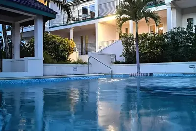 Image de 3 bed 3 bath villa on the west coast