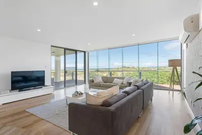 Image de Samphire Middleton-Absolute Beachfront-Luxury-WiFi
