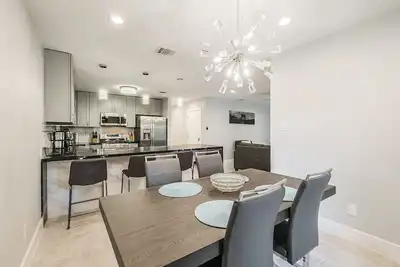 Image de Stylish and cozy~ springbranch.