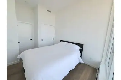 Image de City centre condo