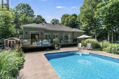 Image de Beautiful place for family get away and 5 min away from the beach