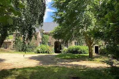 Image de Propriété XVIIème entre la côte de granit rose & Lannion, grand studio de 46m2