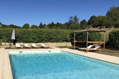 Image de New! Renovated cottage in old mill with swimming pool