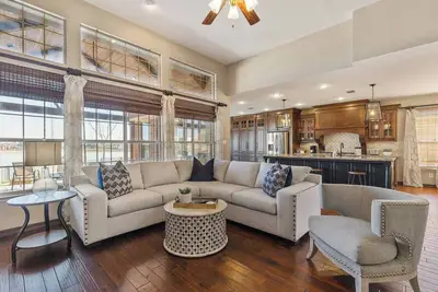 Image de Tch - Charming 3bd/2ba home in Denton w/ Workspace