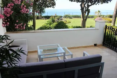 Image de Apartamento Moderno, dos Dormitorios Vistas al mar
