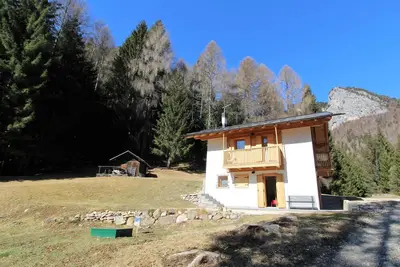 Image de Agréable maison de vacances avec jardin