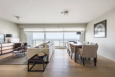 Image de Bel appartement au bord de la mer