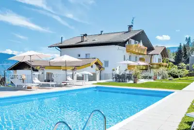 Image de Appartement \"Résidence Sonnegg 1\" avec vue sur la montagne, piscine partagée et Wi-Fi