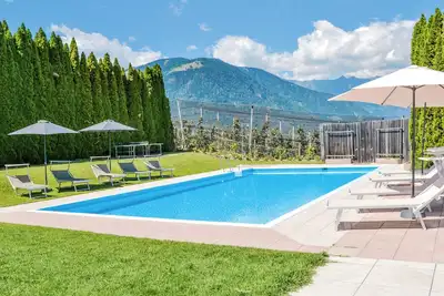 Image de Appartement 'Résidence Sonnegg 6' avec vue sur la montagne, piscine partagée et Wi-Fi