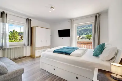 Image de Appartement \"Haus Tanja 1\" avec vue sur les montagnes, jardin partagé et Wi-Fi