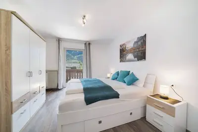 Image de Appartement \"Haus Tanja 2\" avec vue sur les montagnes, jardin partagé et Wi-Fi