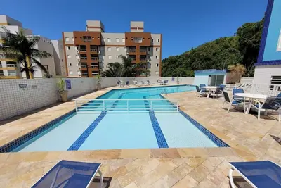 Image de 2 minutes from the beach! Apartment for families with barbecue.