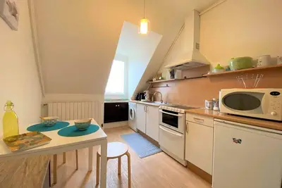 Image de Charmant appartement proche du vieux port, avec jardin