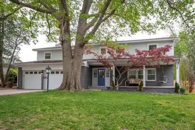 Image de Beautiful Spacious Home- Near the Expo, Tu, gathering Place, Fair park