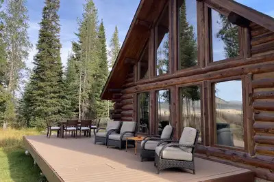 Image de Stanley Mountain Cabin with Views\n