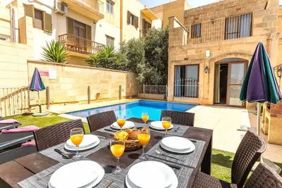 Image de Ta Lucija 2 bedroom Villa with private pool