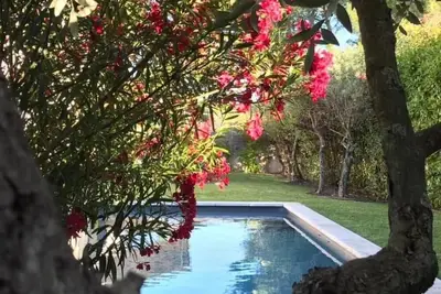 Image de Private Villa in Bouches du RhĂ´ne with private swimmingpool, 3 bedrooms