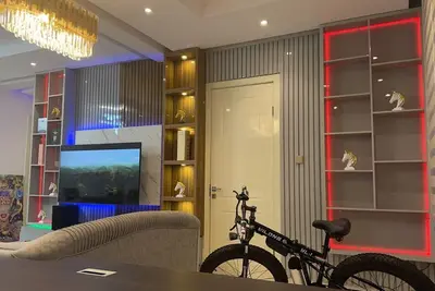 Image de 3 Executive master bedroom Ensuite  with maginificent oceanview in Banana Island