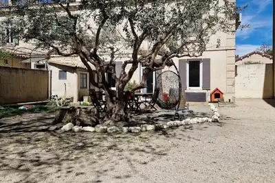 Image de Villa écrin de verdure à 5min à pied du centre ville