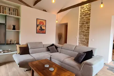 Image de Maison entièrement rénovée, jardin & terrasse à 5mn des plages, chauffage au sol