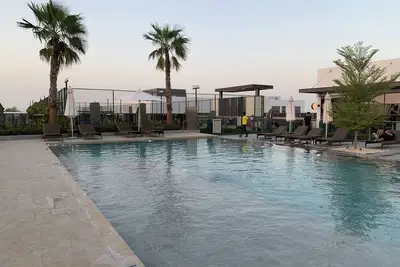 Image de Affluent 3br Townhouse at Damac Hills 2 Dubailand by Deluxe Holiday Homes