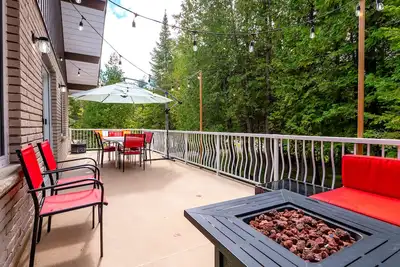 Image de Wind Swept Pines\nNewly renovated, close to water 3 bedroom cottage