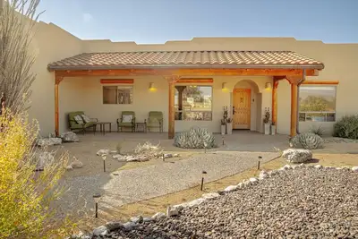 Image de Hot Tub! 2 acre oasis near Sedona and Page Springs Wineries. Mountain View!