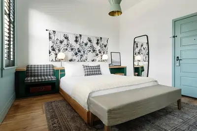 Image de The King Ada Roll-In Shower at Hotel Grand Stark