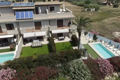 Image de Villa le Mimose - Caracol appartam with private garden/pool 30 mt. beach