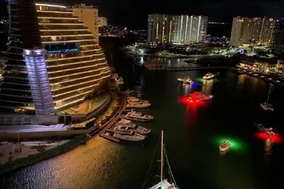 Image de Mc1802 · Amazing ocean view 2 Br apartment!