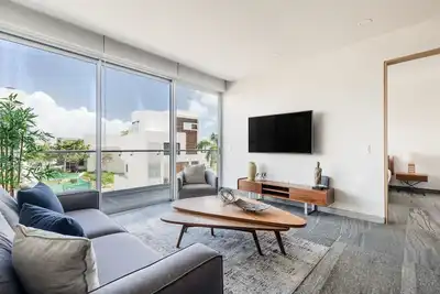 Image de Riva 205 · Luxuxy Condo of 4 Bedrooms