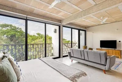 Image de H12 · Sophisticated - Large Loft With Pool