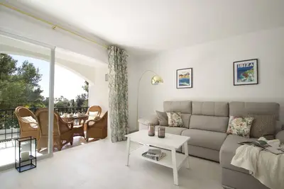Image de Appartement de vacances tout neuf cote mer, terrace au sud, mer a 8 min a pied