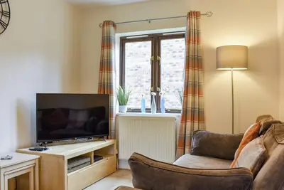 Image de Riverside Cottage has views over the tidal river which flows into Whitby’s harbour.