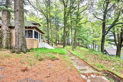 Image de Adorable House on the Minocqua Chain!