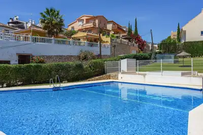 Image de Apartment with pool by Costarentals - Ref 194