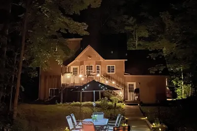 Image de Highly rated 3 Bed, 3 Bath, 0 cleaning fee dog friendly  additional daily fee.