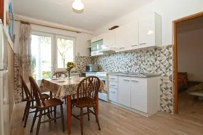 Image de Appartement dans Pula avec terrasse, Climatisation, Wifi, Machine à laver (633-6)