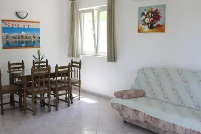 Image de Appartement dans Ražanj avec vue mer, terrasse, Climatisation, Wifi (5150-2)