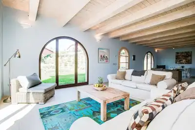 Image de Luxury 3 Rooms Apt. Azure in Siena Resort