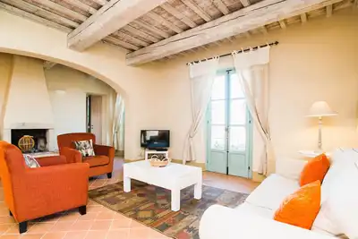 Image de Luxury 2 Rooms Apt. Pine in Siena Resort