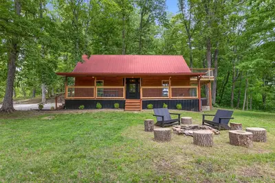 Image de Hot Tub - Furnace Mountain Retreat - #Rrg!