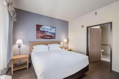 Image de Free Breakfast at Red Lion Inn & Suites Goodyear Phoenix! Near Goodyear Ballpark