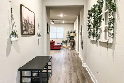 Image de Beautiful 3 Bed 2 Bath Home Nearby Lake