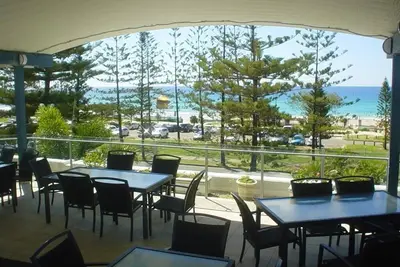 Image de Mariner Shores - on the beach!